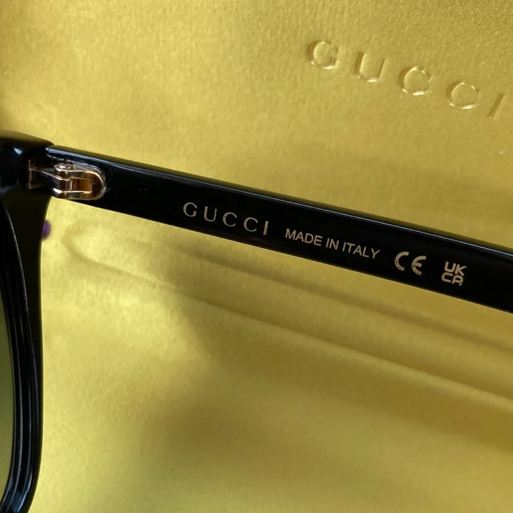 Gucci Black Square Sunglasses - Picture 9 of 9